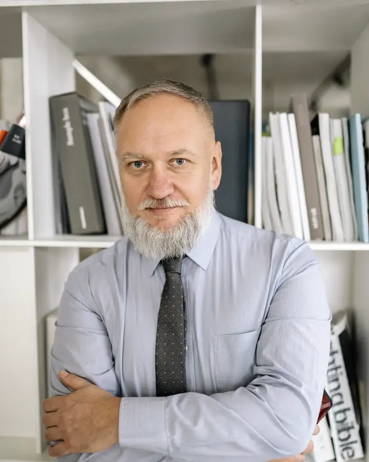 Portrait of Theo Shore (sample photograph)